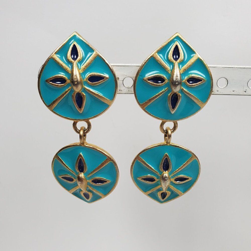 Vintage 2 Tone Blue Gold Enamel Nautical Tear Drop Sand Dollar Clip On‎ Earrings - Picture 5 of 6